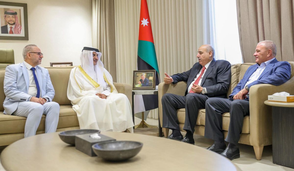 Jordanian Parliament Speaker Meets Qatar Ambassador in Amman to Strengthen Bilateral Ties
